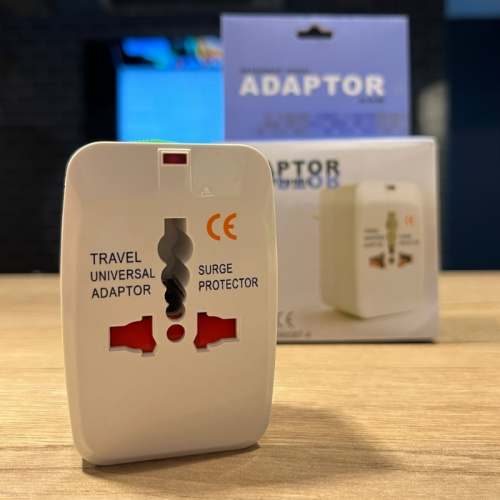 Adaptador Enchufe Universal 